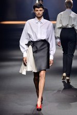 ランバン 2016年春夏コレクション - ファッションデザイナーの葛藤を描く｜写真2