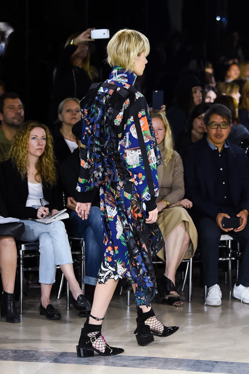 サカイ(sacai) 2016年春夏ウィメンズコレクション サカイ(sacai) 2016年春夏ウィメンズコレクション