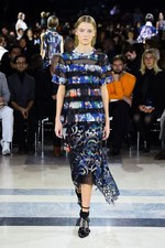 sacai 2016年春夏コレクション - バックスタイルに宿る美しさ｜写真20