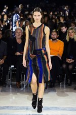 sacai 2016年春夏コレクション - バックスタイルに宿る美しさ｜写真60