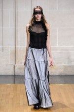 ヴェロニク ブランキーノ 2016年春夏コレクション - 禁欲と解放のフォークロアスタイル｜写真13