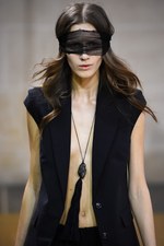 ヴェロニク ブランキーノ 2016年春夏コレクション - 禁欲と解放のフォークロアスタイル｜写真28