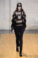 ヴェロニク ブランキーノ 2016年春夏コレクション - 禁欲と解放のフォークロアスタイル｜写真31