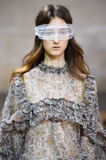 ヴェロニク ブランキーノ 2016年春夏コレクション - 禁欲と解放のフォークロアスタイル｜写真44