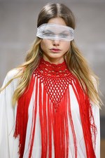 ヴェロニク ブランキーノ 2016年春夏コレクション - 禁欲と解放のフォークロアスタイル｜写真53