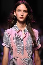 ポール & ジョー 2016年春夏コレクション - 西海岸のレトロなサンセットパーティーへ｜写真5