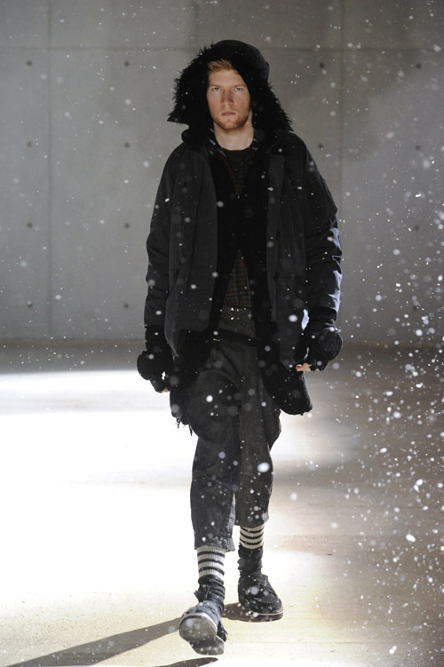 ホワイトマウンテニアリング(White Mountaineering)、2011-2012年秋冬コレクション | 写真