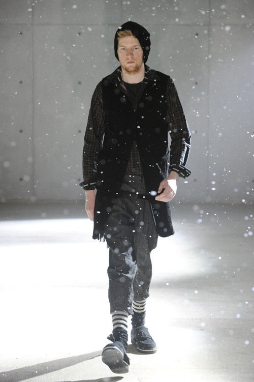 ホワイトマウンテニアリング(White Mountaineering) 2011-12年秋冬メンズコレクション  - 写真6