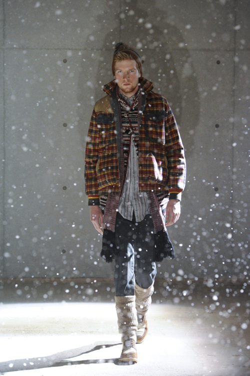 ホワイトマウンテニアリング(White Mountaineering) 2011-12年秋冬メンズコレクション  - 写真49