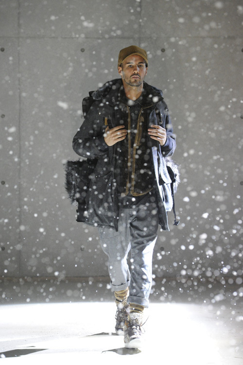 ホワイトマウンテニアリング(White Mountaineering) 2011-12年秋冬メンズコレクション  - 写真59