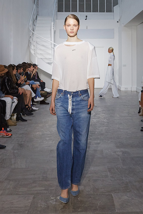 オフ-ホワイト  2016年春夏<span>コレクション</span> - 写真1