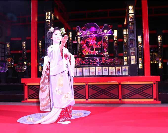 アートアクアリウム城が元離宮二条城で開催、野外展示で楽しむ美しい金魚の世界｜写真18