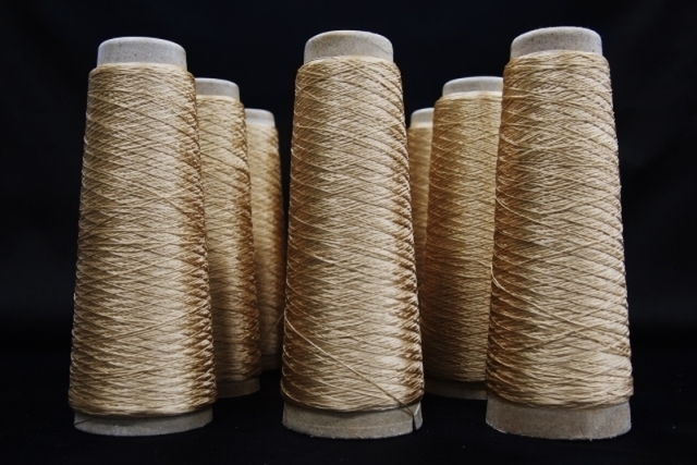 世界初“クモの糸”で製品化 - ザ・ノース・フェイスが「ムーン・パーカ」発表 | 写真