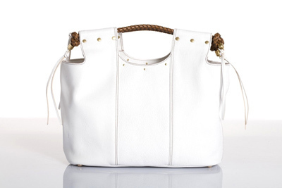 コルトモルテドがスペシャルプライスでバッグを販売、国境なき子どもたちに寄付