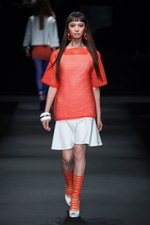 タエ アシダ 2016年春夏コレクション - 変幻自在のパレット、美しさのカタチを多角的に｜写真4