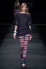 タエ アシダ 2016年春夏コレクション - 変幻自在のパレット、美しさのカタチを多角的に｜写真18