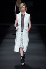 タエ アシダ 2016年春夏コレクション - 変幻自在のパレット、美しさのカタチを多角的に｜写真35