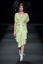 タエ アシダ 2016年春夏コレクション - 変幻自在のパレット、美しさのカタチを多角的に｜写真57