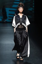 ミハラヤスヒロ 2016年春夏コレクション - “今”を生きる三原が、東京で魅せたい洋服の世界｜写真17