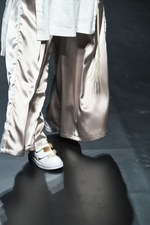 ミハラヤスヒロ 2016年春夏コレクション - “今”を生きる三原が、東京で魅せたい洋服の世界｜写真56