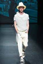 ミハラヤスヒロ 2016年春夏コレクション - “今”を生きる三原が、東京で魅せたい洋服の世界｜写真57