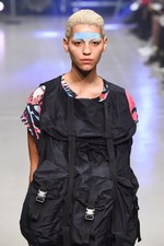 プラスチックトーキョー 2016年春夏コレクション - 夏フェスのウェアを都会的にアップデート｜写真32