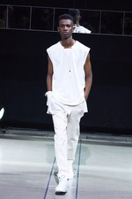 ディスカバード 2016年春夏コレクション - 重ね着とモノトーンで描く“badass”な若者たち｜写真6