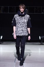 ディスカバード 2016年春夏コレクション - 重ね着とモノトーンで描く“badass”な若者たち｜写真19