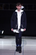 ディスカバード 2016年春夏コレクション - 重ね着とモノトーンで描く“badass”な若者たち｜写真55