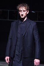 ディスカバード 2016年春夏コレクション - 重ね着とモノトーンで描く“badass”な若者たち｜写真60