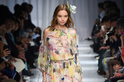 ケイタ マルヤマ 2016年春夏コレクション - ロマンティックムード漂う和洋折衷