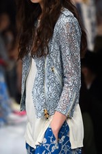 ケイタ マルヤマ 2016年春夏コレクション - ロマンティックムード漂う和洋折衷｜写真22