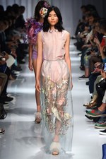 ケイタ マルヤマ 2016年春夏コレクション - ロマンティックムード漂う和洋折衷｜写真64