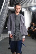 ファクトタム 2016年春夏コレクション - 複雑なレイヤードで魅せる、素朴な日本の美意識｜写真25