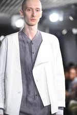 ファクトタム 2016年春夏コレクション - 複雑なレイヤードで魅せる、素朴な日本の美意識｜写真27