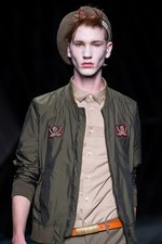 5351 プール・オム 2016年春夏コレクション - 作品集としての服は、軽快なイメージで｜写真9