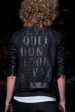 5351 プール・オム 2016年春夏コレクション - 作品集としての服は、軽快なイメージで｜写真20