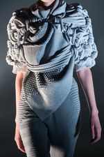 モトヒロ タンジ 2016年春夏コレクション - 複雑で“グロテスク”な人体内部をニットの編地で｜写真18