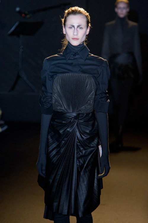 A.F.ヴァンデヴォースト(A.F.VANDEVORST) 2011-12年秋冬ウィメンズコレクション  - 写真20