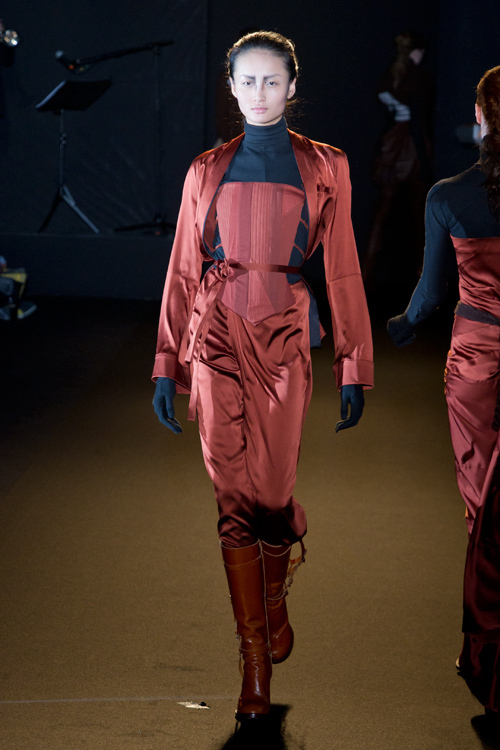 A.F.ヴァンデヴォースト(A.F.VANDEVORST) 2011-12年秋冬ウィメンズコレクション シルエット - 写真19