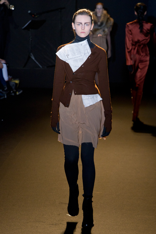 A.F.ヴァンデヴォースト(A.F.VANDEVORST) 2011-12年秋冬ウィメンズコレクション シルエット - 写真20