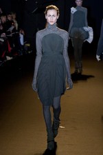 ロマンティックでフェミニンに仕上げた A.F.ヴァンデヴォースト、2011-2012年秋冬コレクション｜写真41