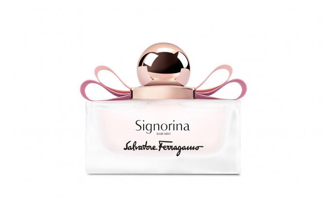 サルヴァトーレ フェラガモの香水「シニョリーナ オーデパルファム」のヘアミストが阪急うめだ本店で発売 | 写真