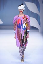 ヒロコ コシノ 2016年春夏コレクション - 超現実世界に咲く大輪の花を描いて｜写真7