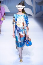 ヒロコ コシノ 2016年春夏コレクション - 超現実世界に咲く大輪の花を描いて｜写真8