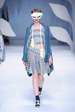 ヒロコ コシノ 2016年春夏コレクション - 超現実世界に咲く大輪の花を描いて｜写真19