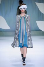 ヒロコ コシノ 2016年春夏コレクション - 超現実世界に咲く大輪の花を描いて｜写真20