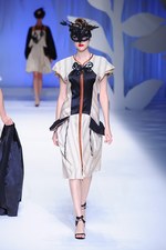 ヒロコ コシノ 2016年春夏コレクション - 超現実世界に咲く大輪の花を描いて｜写真70