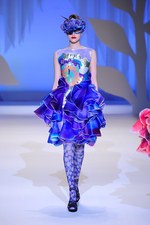 ヒロコ コシノ 2016年春夏コレクション - 超現実世界に咲く大輪の花を描いて｜写真99