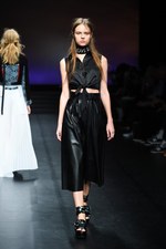 クリスチャン ダダ 2016年春夏ウィメンズコレクション - 優しげな世界で、“現代”のバラードを｜写真5